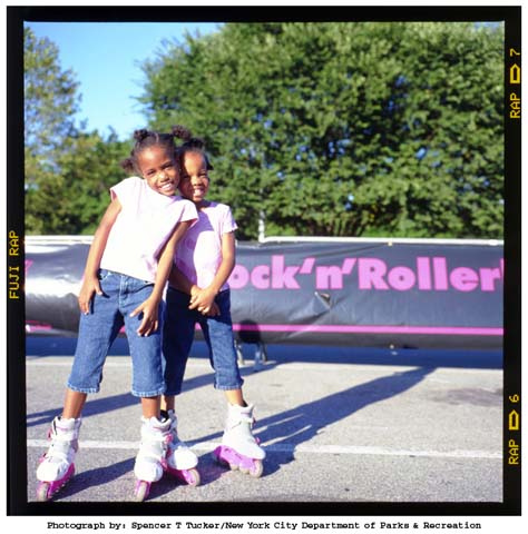 08-08-02__rockin_rollerblade_cunningham_park_queens1
