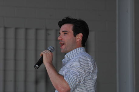 colin donnell anything goes
