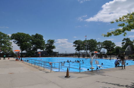 Lyons Pool : Photo Gallery : New York City Department of Parks ...