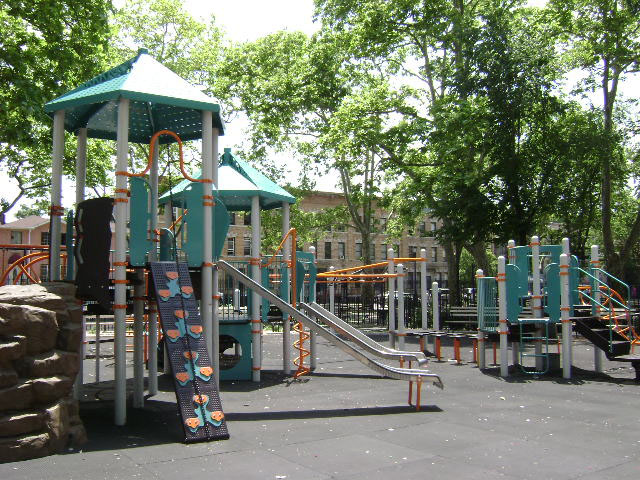 Bushwick Playground : NYC Parks