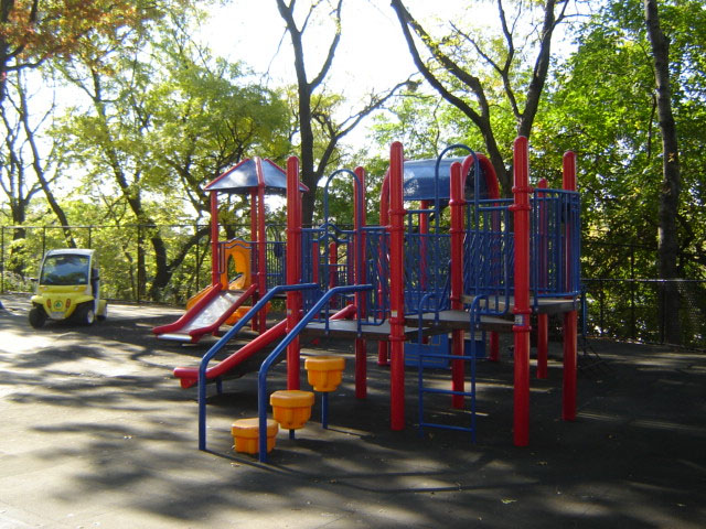 Franz Sigel Park Facilities : NYC Parks