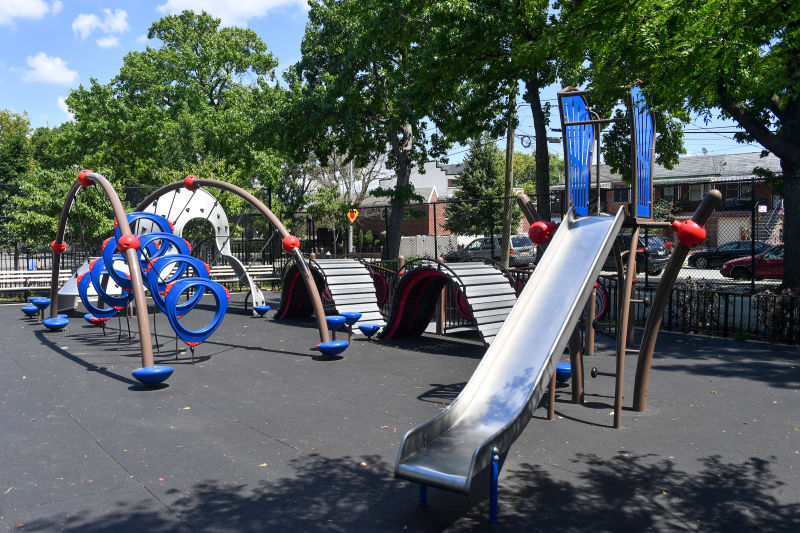 Paul Raimonda Playground : NYC Parks